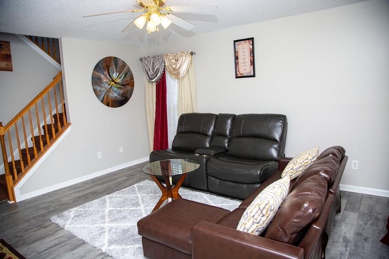 Furnished Finder property 552567_1 photo 4