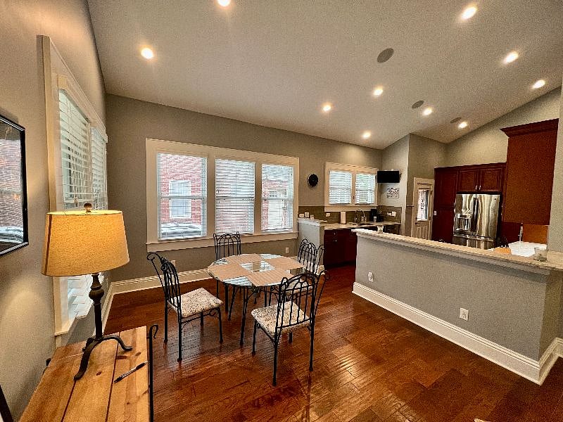 Furnished Finder property 552569_1 photo 8
