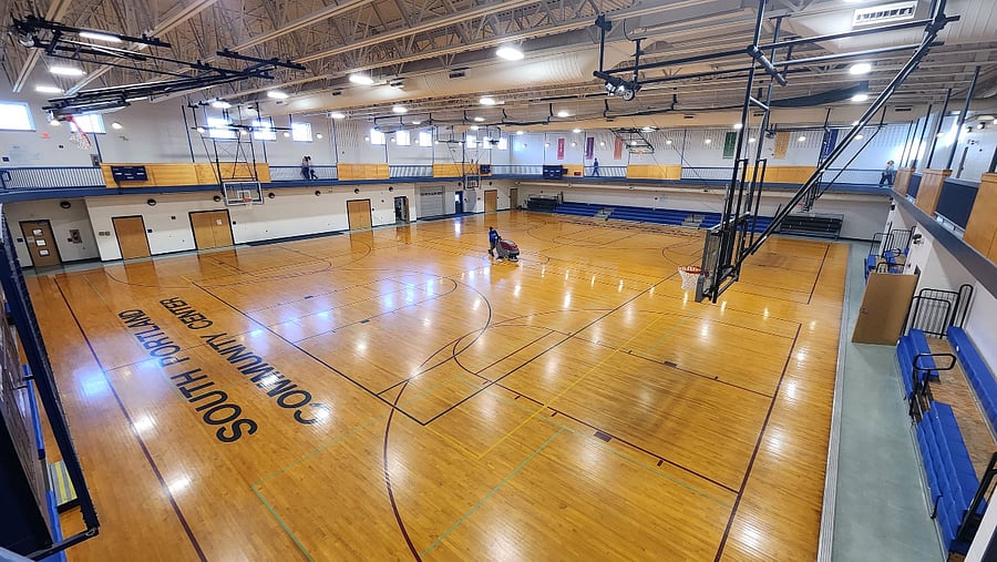 So. Ptld rec center walking path is open to public. 1.5 miles from property. It also offers community programs to the public