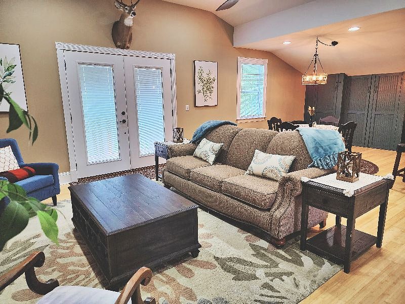 Furnished Finder property 552636_1 photo 1