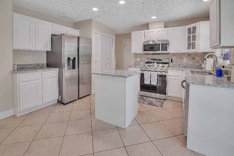 Furnished Finder property 552638_1 photo 4