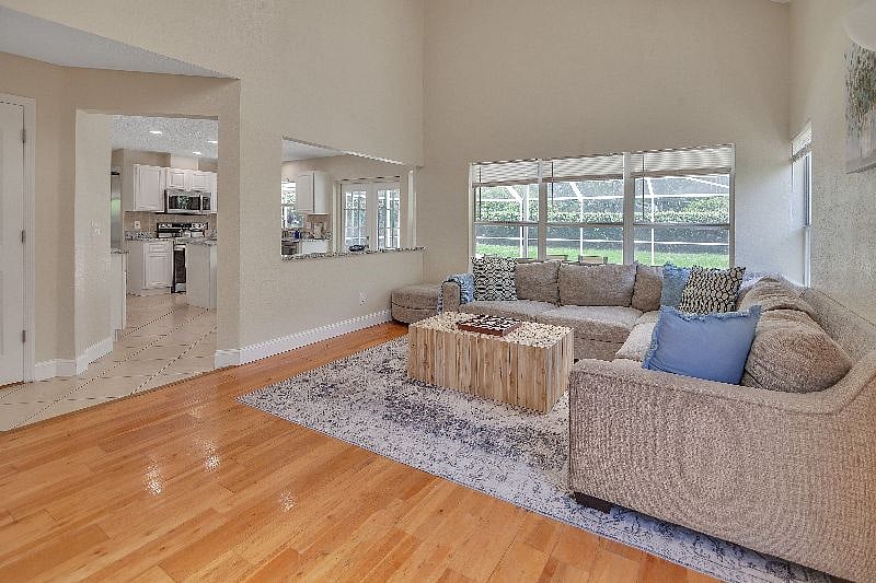 Furnished Finder property 552638_1 photo 6