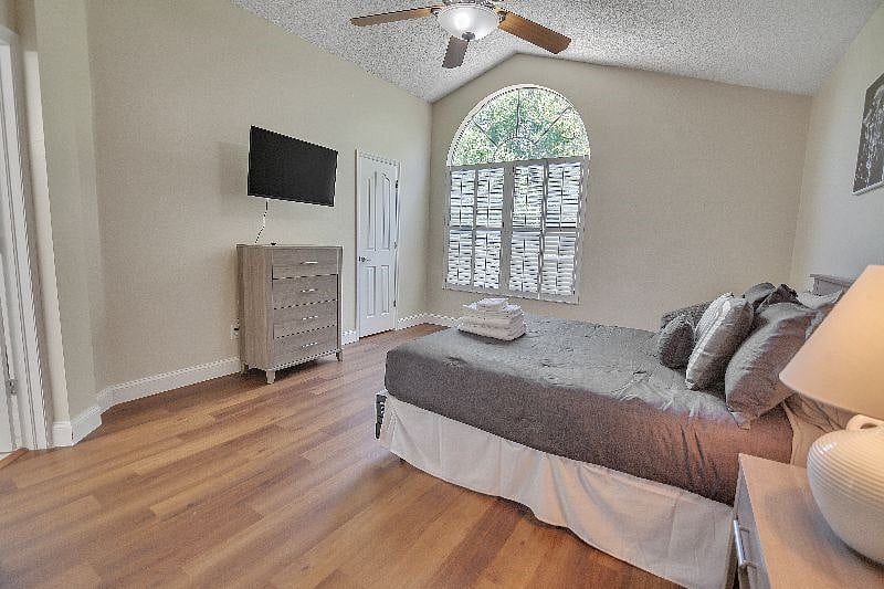 Furnished Finder property 552638_1 photo 14