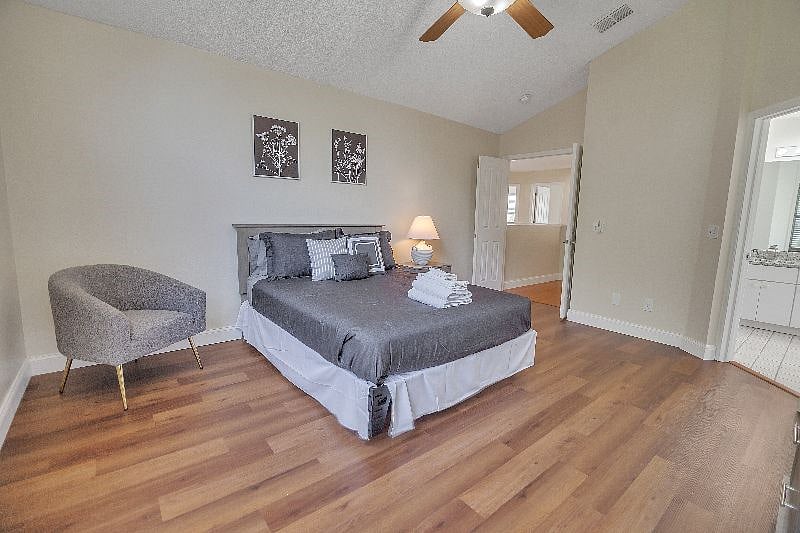 Furnished Finder property 552638_1 photo 16