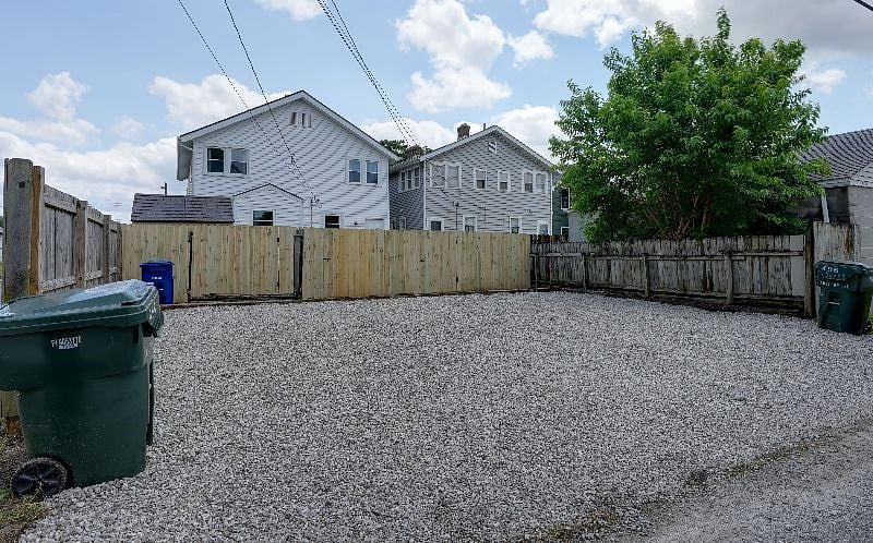 Shared Parking Pad with 4 Spaces
