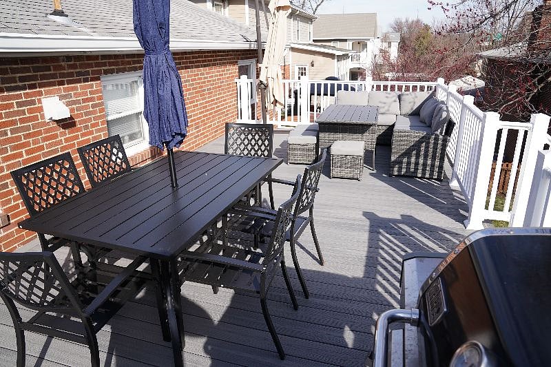 Deck Furniture w/ BBQ Grill