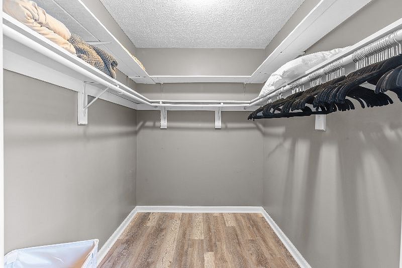 Furnished Finder property 552712_1 photo 17