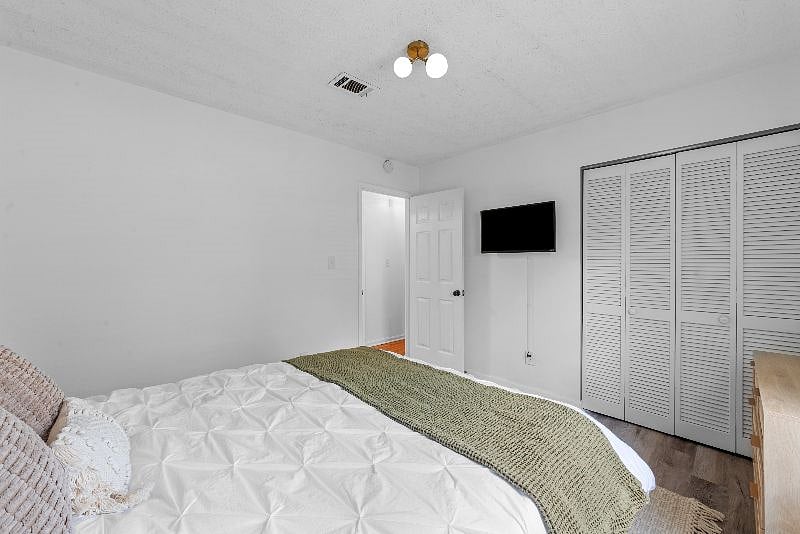 Furnished Finder property 552712_1 photo 21