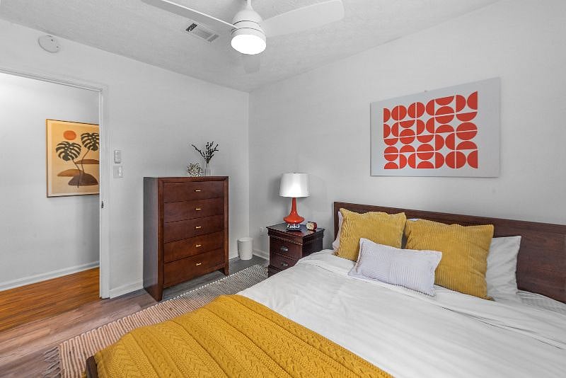 Furnished Finder property 552712_1 photo 23