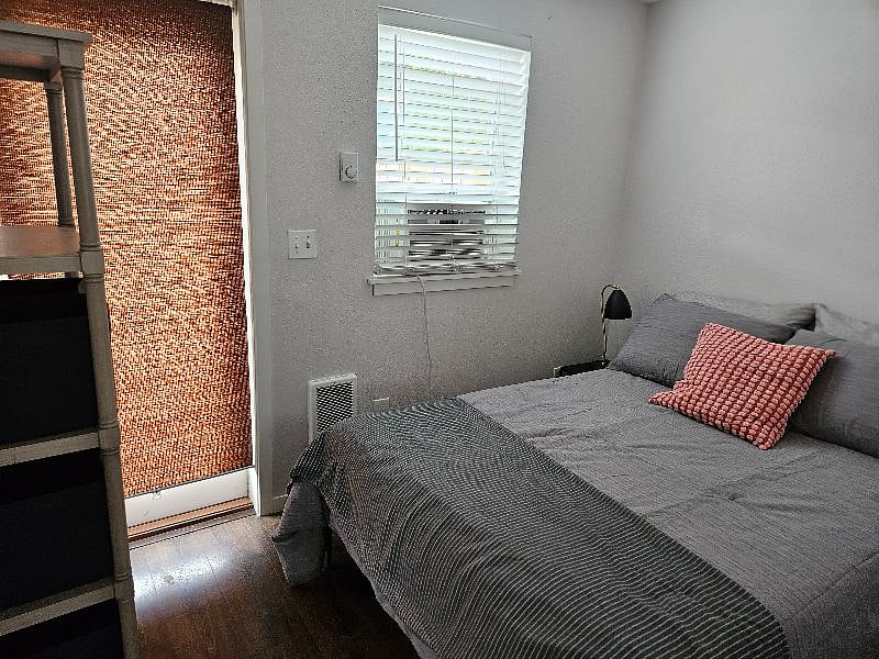 Furnished Finder property 552753_1 photo 4