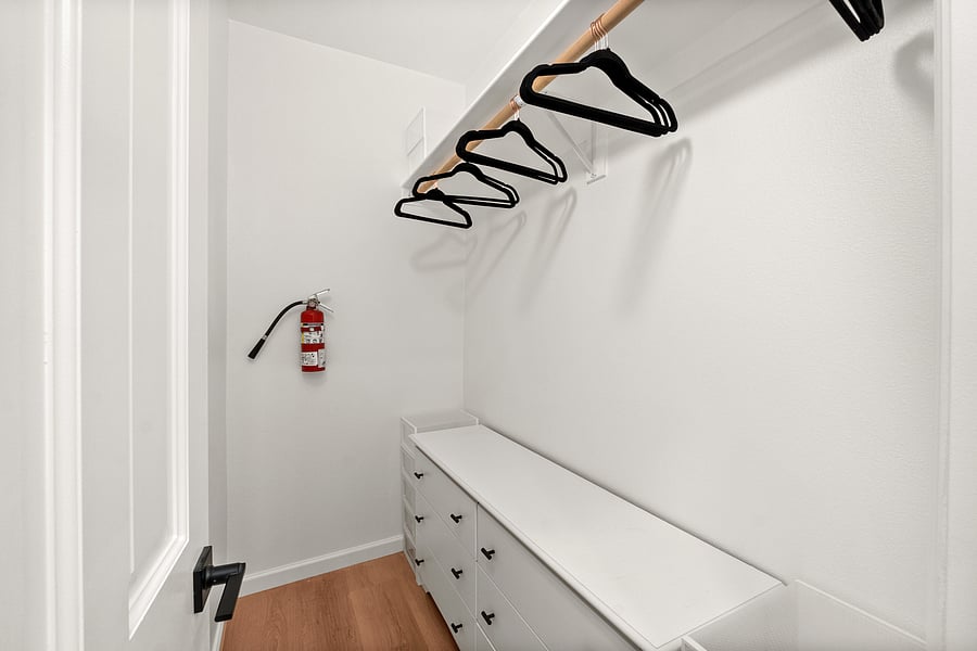 Furnished Finder property 552757_1 photo 15