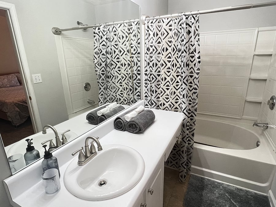 Furnished Finder property 552776_1 photo 9