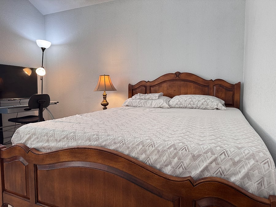 Furnished Finder property 552783_1 photo 13