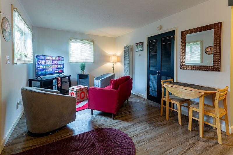 Furnished Finder property 552815_1 photo 6