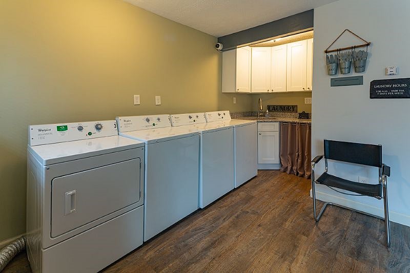 Furnished Finder property 552815_1 photo 7