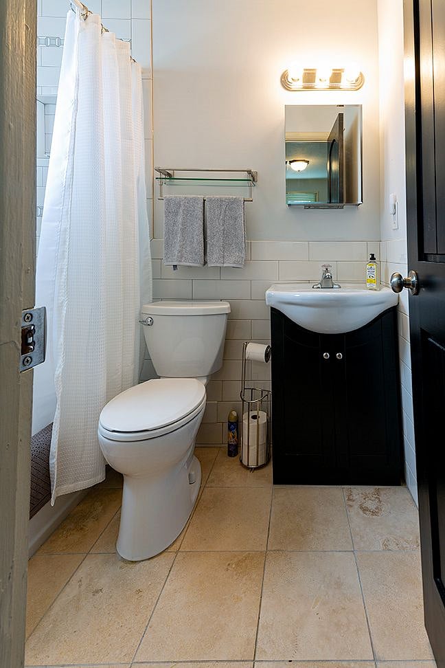 Furnished Finder property 552815_1 photo 9