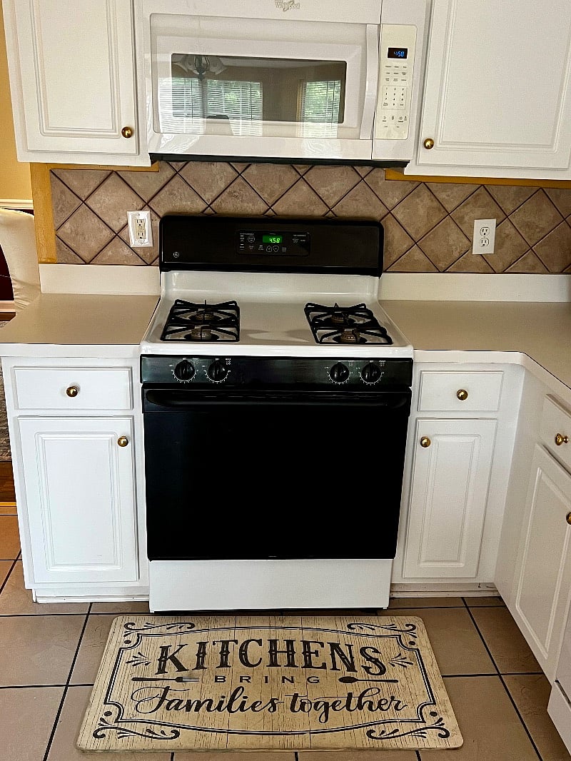 Kitchen stove