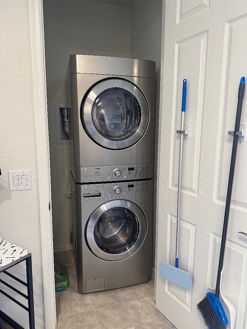 Furnished Finder property 552823_1 photo 6