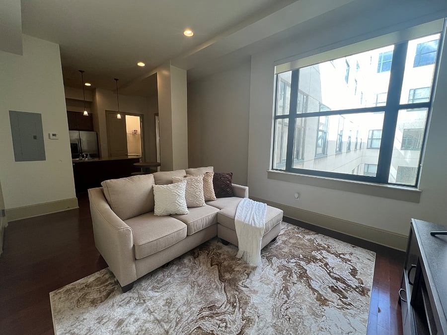 Furnished Finder property 552850_5 photo 3
