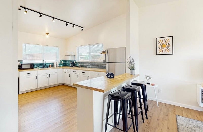 Furnished Finder property 552891_1 photo 4