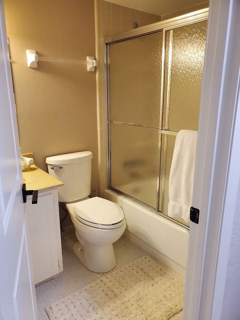 Furnished Finder property 552931_1 photo 18