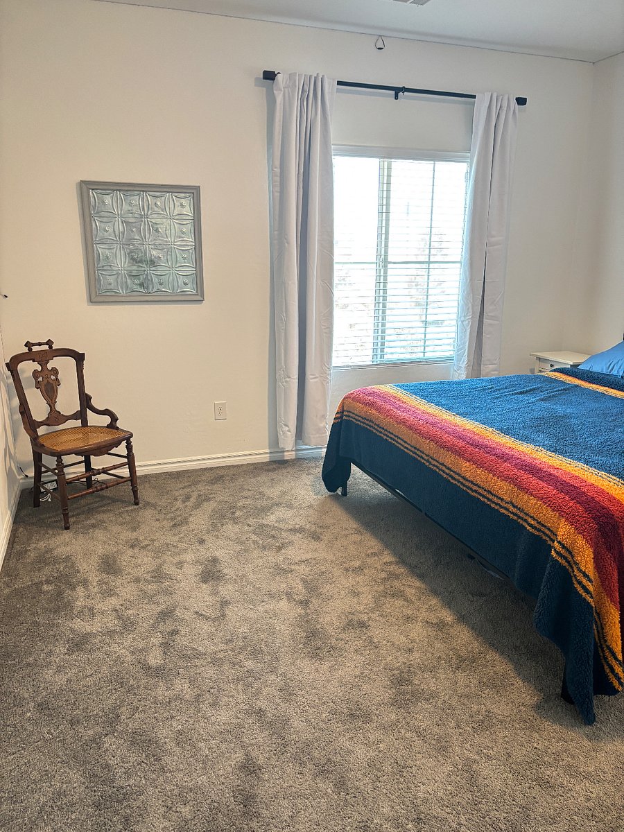 Furnished Finder property 552977_1 photo 3