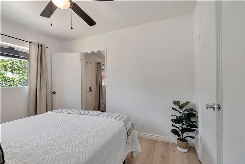Furnished Finder property 552992_1 photo 16