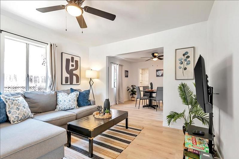Furnished Finder property 552992_1 photo 22