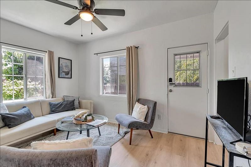 Furnished Finder property 552992_2 photo 18