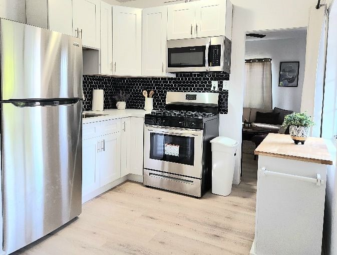Furnished Finder property 552992_2 photo 23