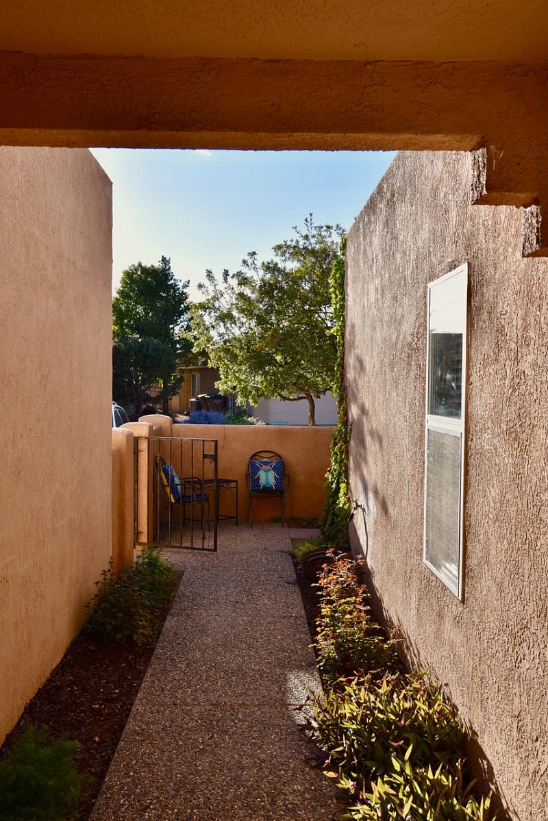 Furnished Finder property 553003_1 photo 3