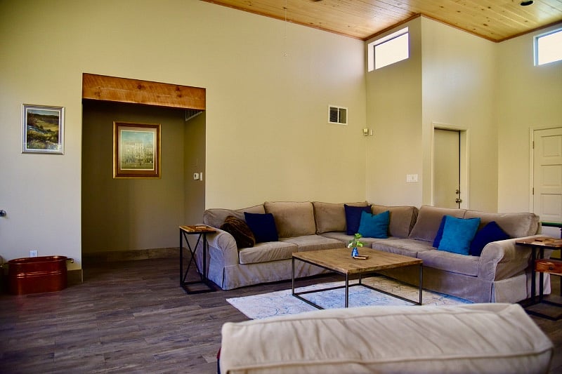 Furnished Finder property 553003_1 photo 9