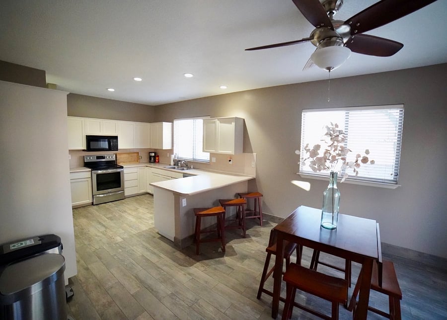 Furnished Finder property 553003_1 photo 14
