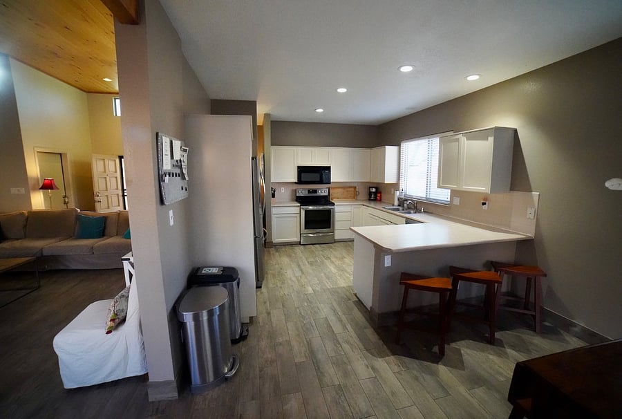 Furnished Finder property 553003_1 photo 11