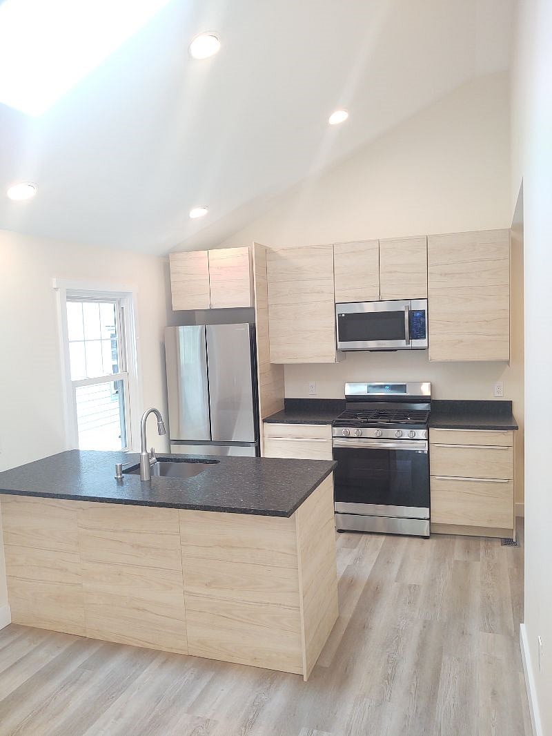 Furnished Finder property 553012_1 photo 9