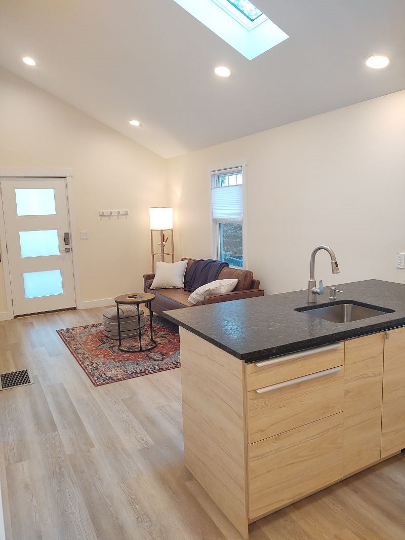 Furnished Finder property 553012_1 photo 11