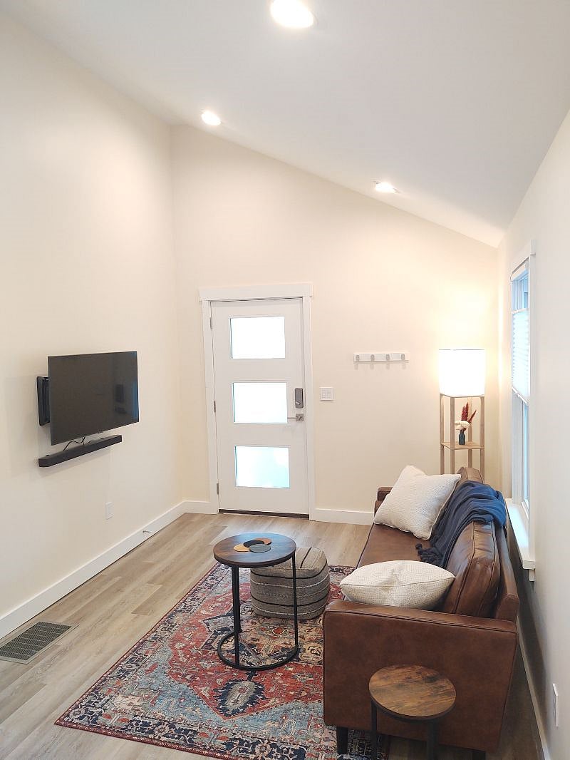 Furnished Finder property 553012_1 photo 12