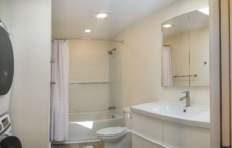 Furnished Finder property 553012_1 photo 25
