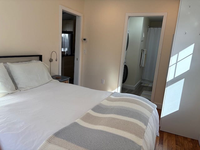 Furnished Finder property 553012_1 photo 24