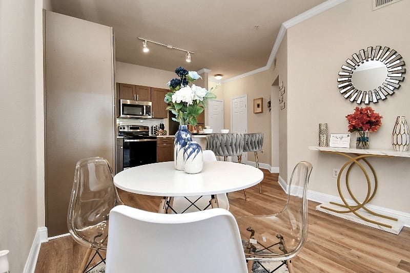 Furnished Finder property 553036_1 photo 24