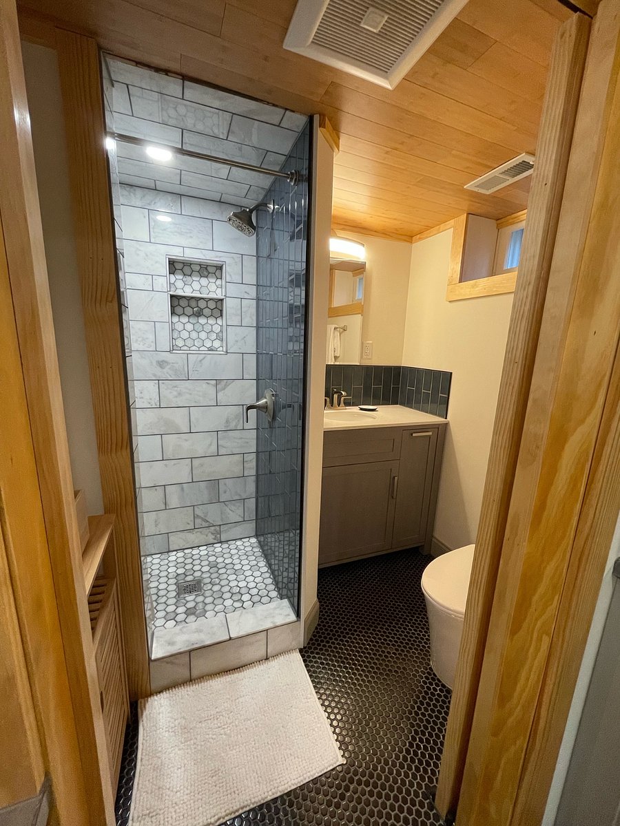 Furnished Finder property 553061_1 photo 15