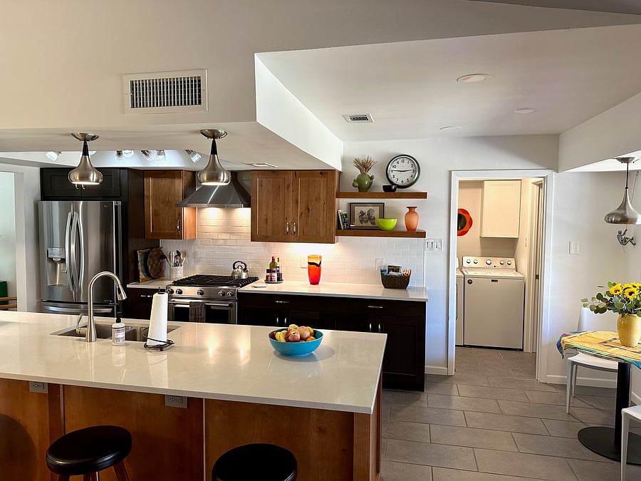 High-end kitchen encourages cooking and gathering
