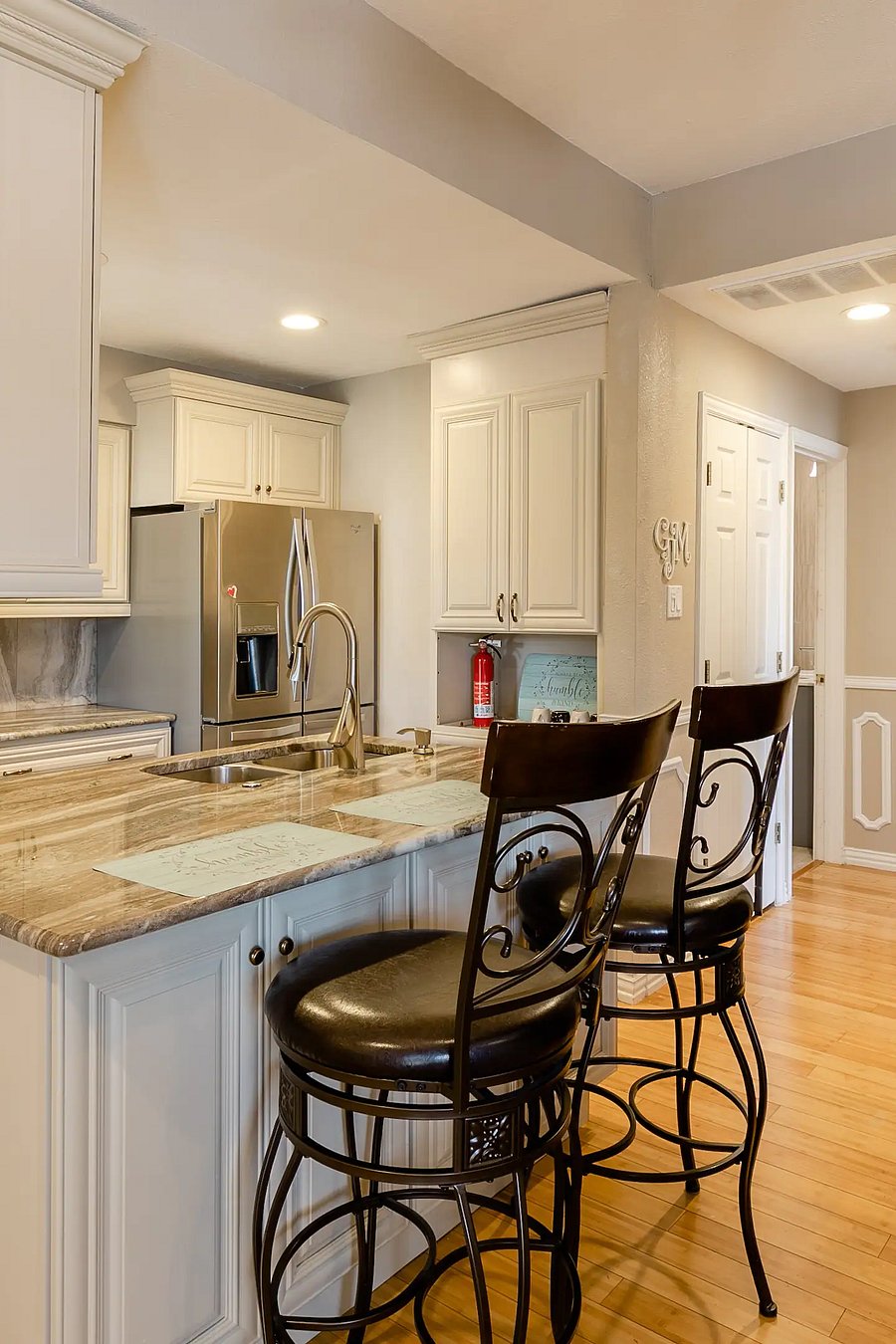 Furnished Finder property 553200_1 photo 16