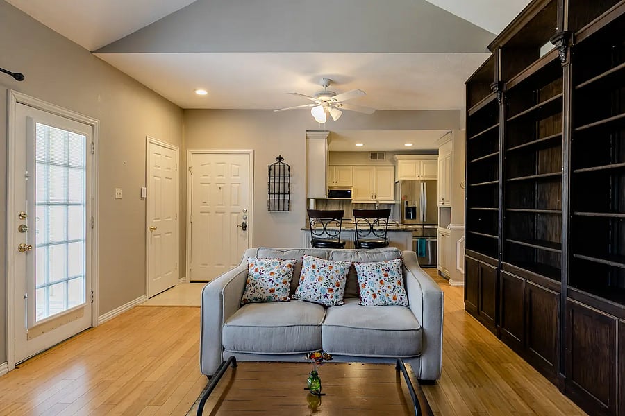 Furnished Finder property 553200_1 photo 17