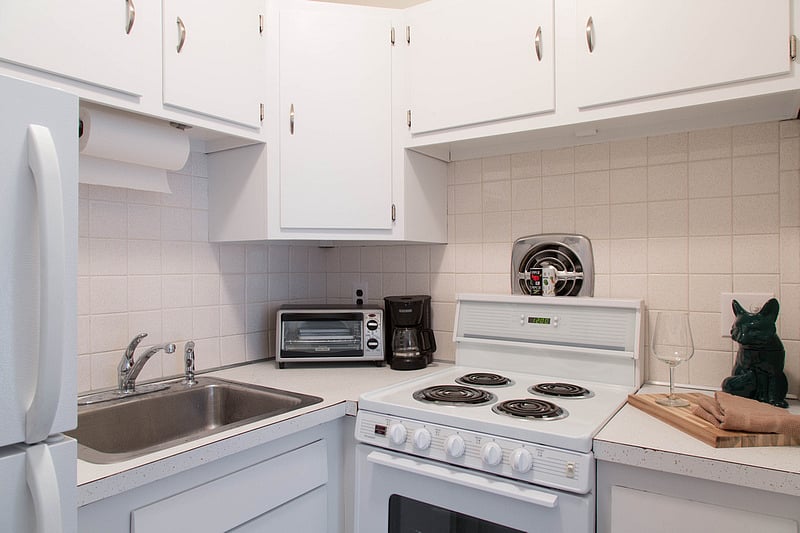 Furnished Finder property 553217_8 photo 6