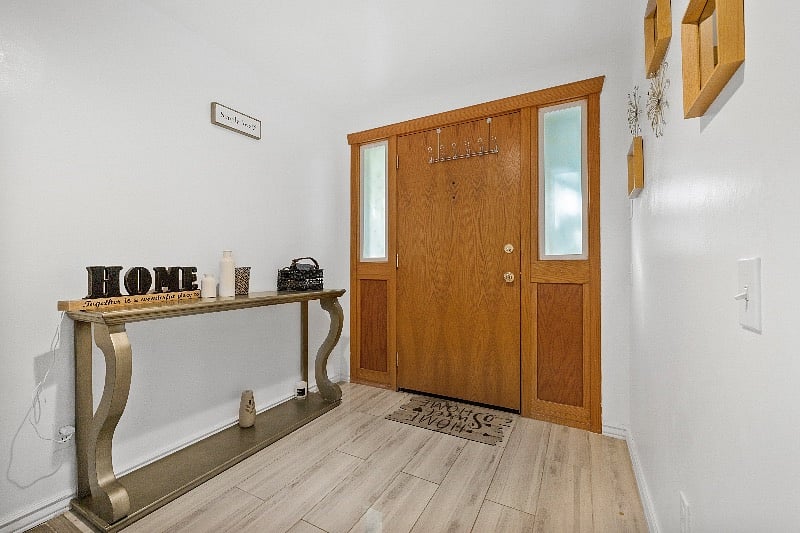 Furnished Finder property 553251_1 photo 16