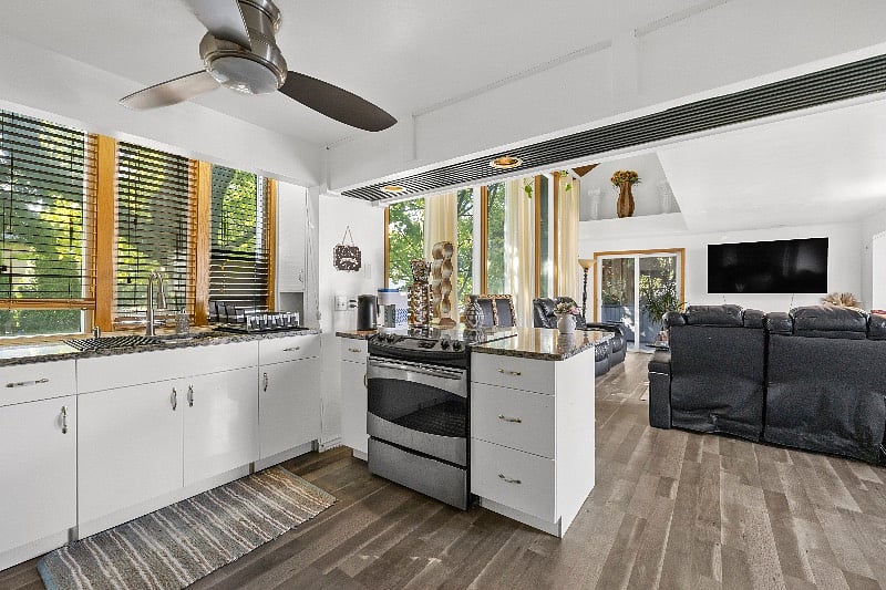 Furnished Finder property 553251_1 photo 7