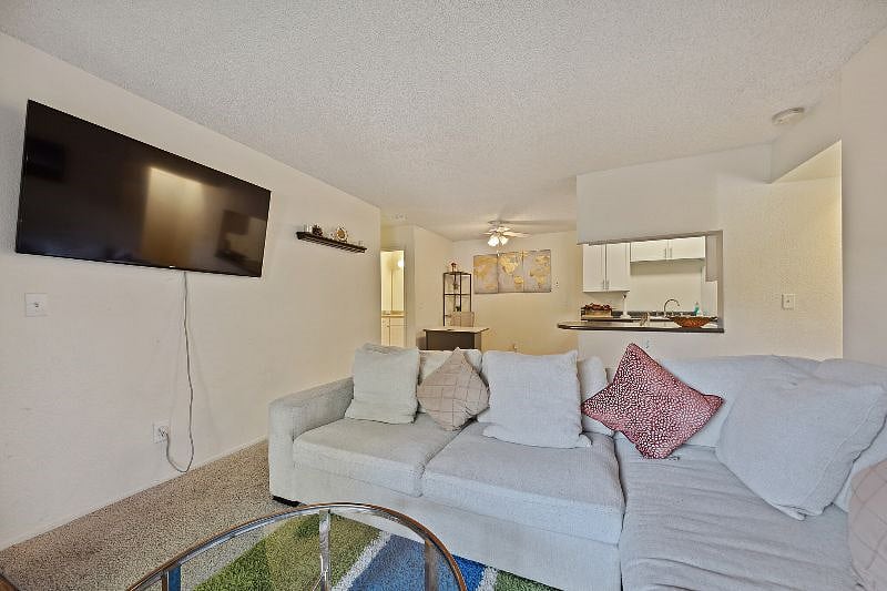 Furnished Finder property 553286_1 photo 4