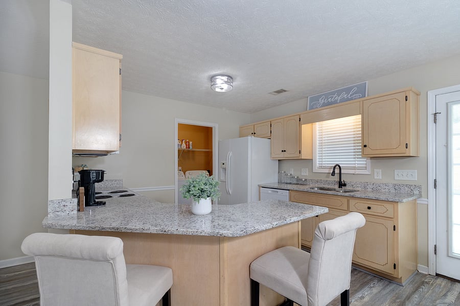 Furnished Finder property 553295_1 photo 10