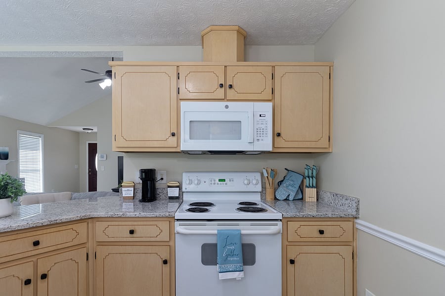 Furnished Finder property 553295_1 photo 13
